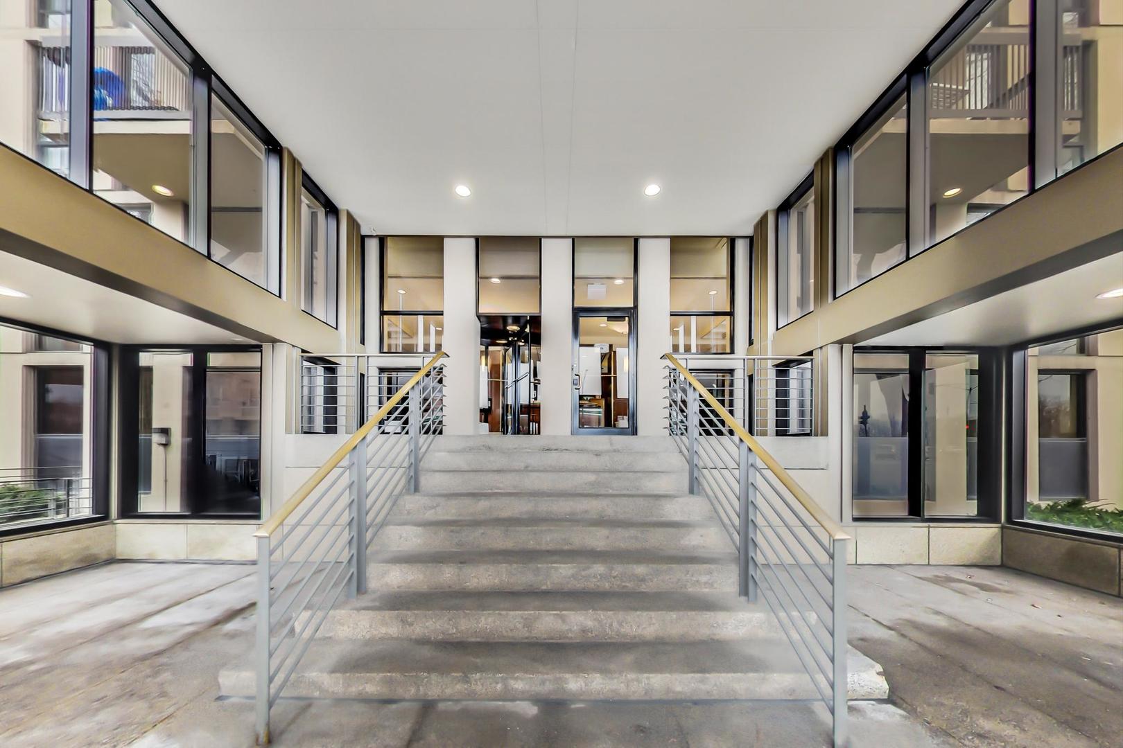 1660 N La Salle Drive Unit: 1108