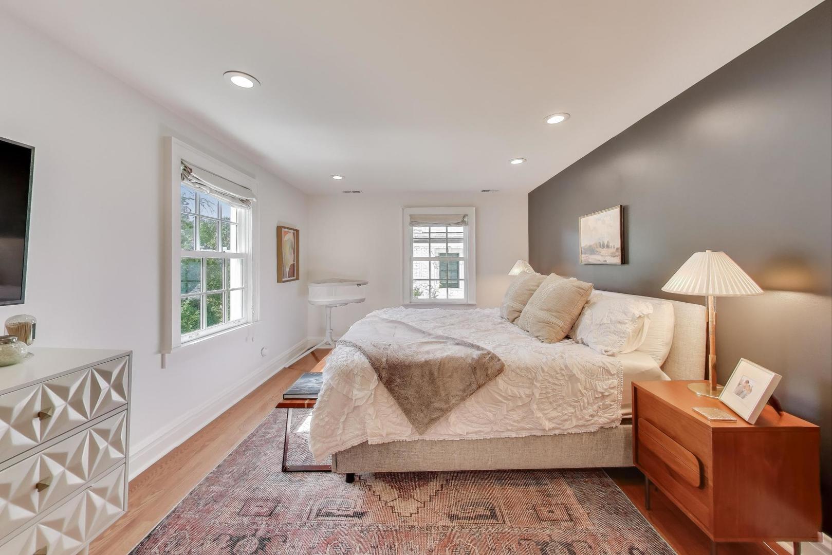 386 Fairview Avenue