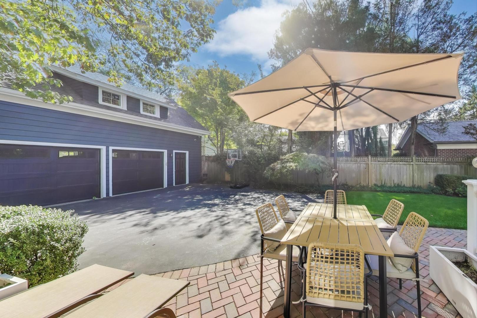 386 Fairview Avenue