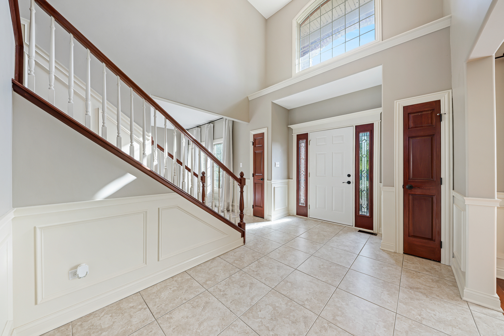 1990 Edgeview Drive