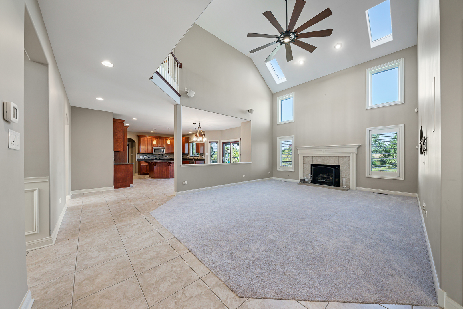 1990 Edgeview Drive