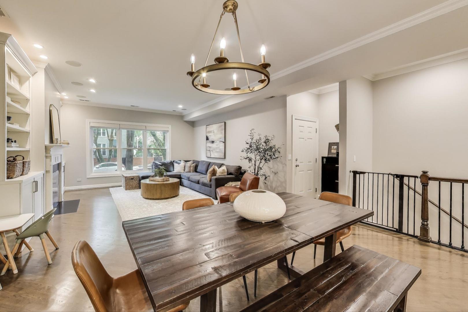 1533 N Cleveland Avenue Unit: 1S