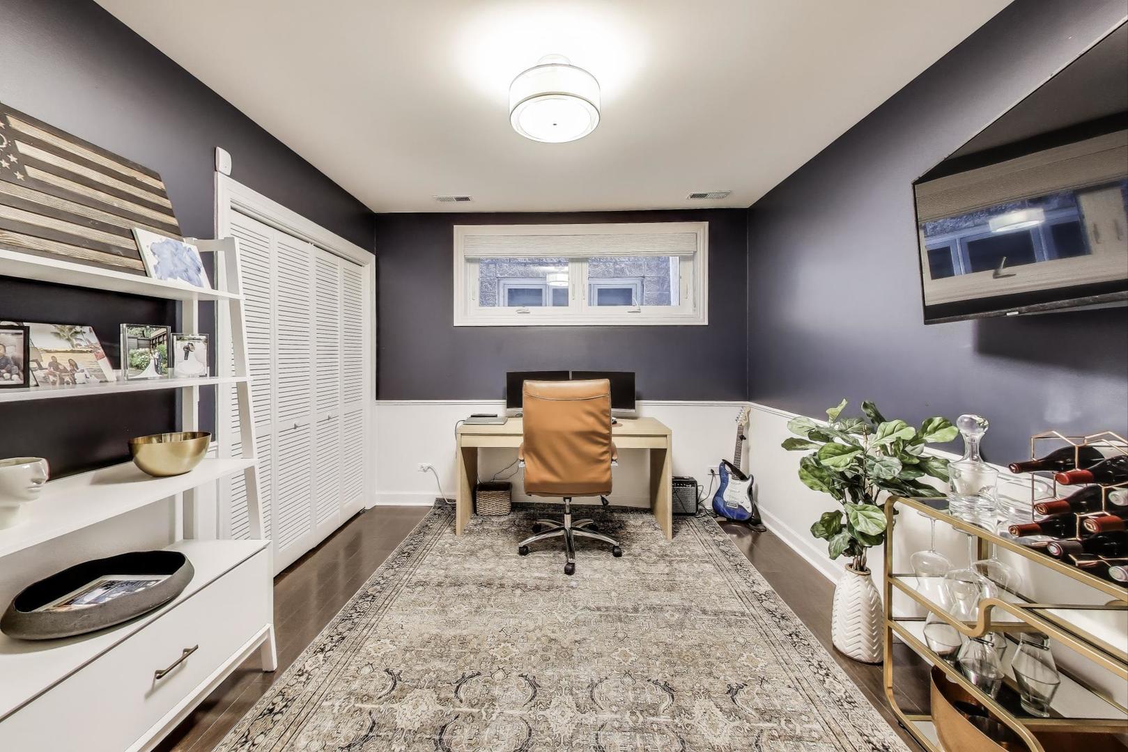 1533 N Cleveland Avenue Unit: 1S