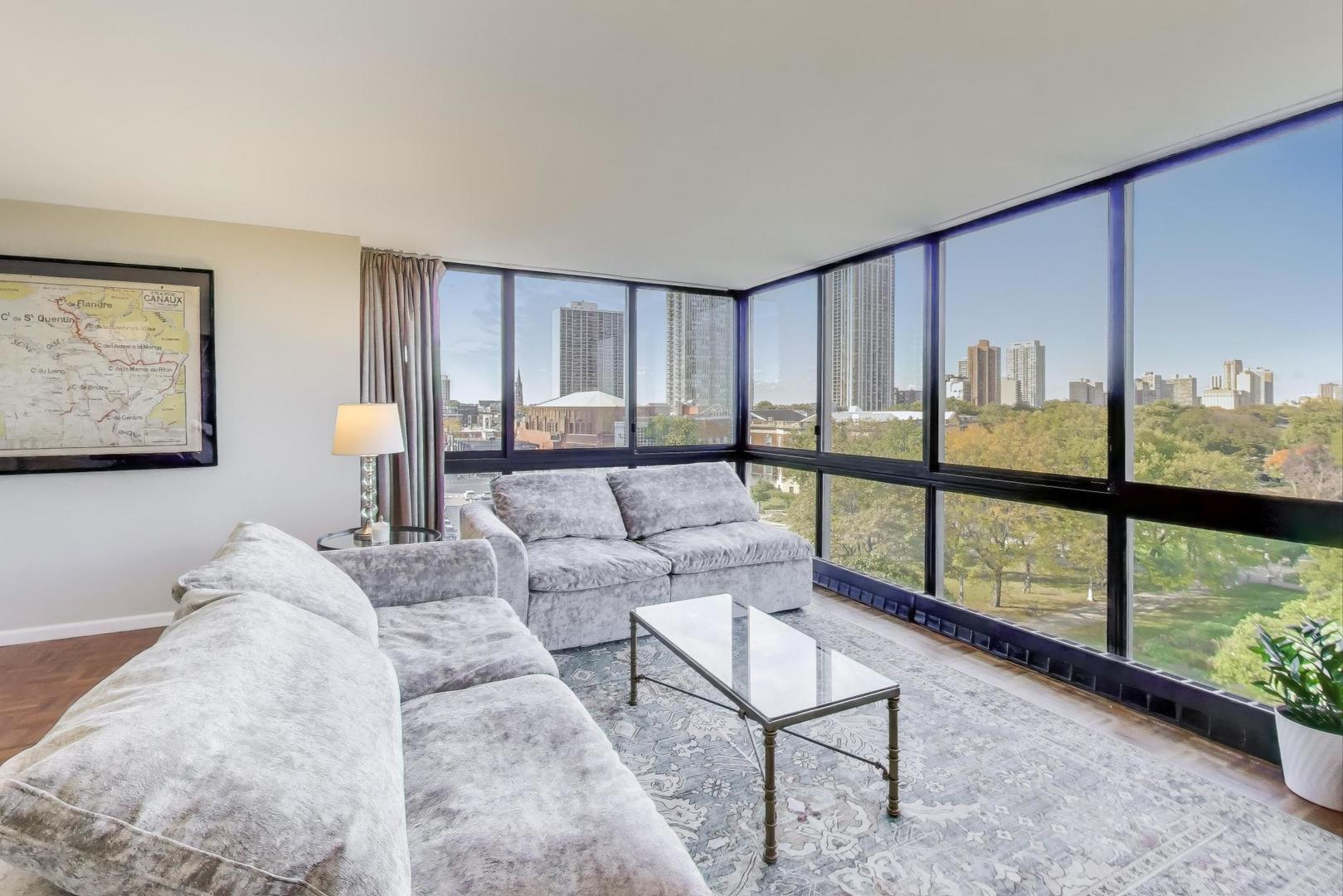 1555 N Dearborn Parkway Unit: 7E
