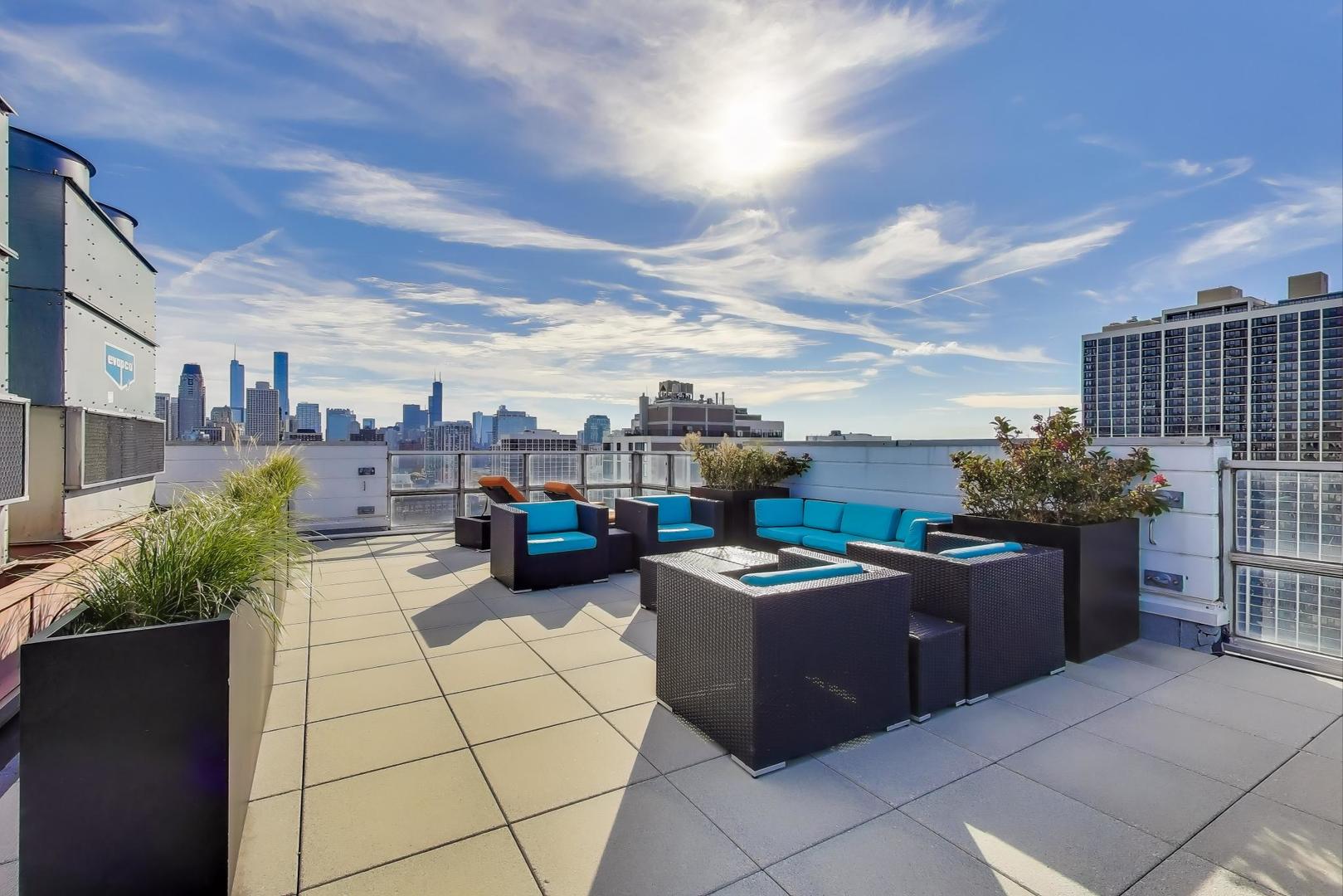 1555 N Dearborn Parkway Unit: 7E