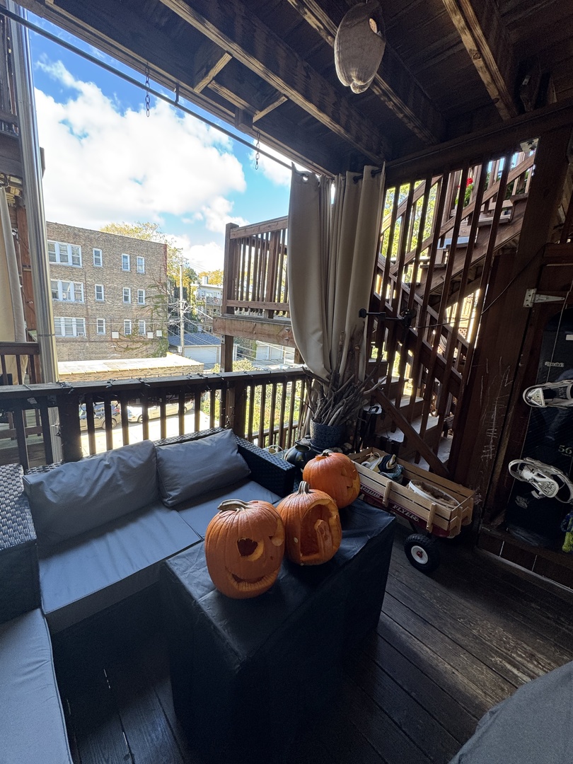 4736 N Magnolia Avenue Unit: 2