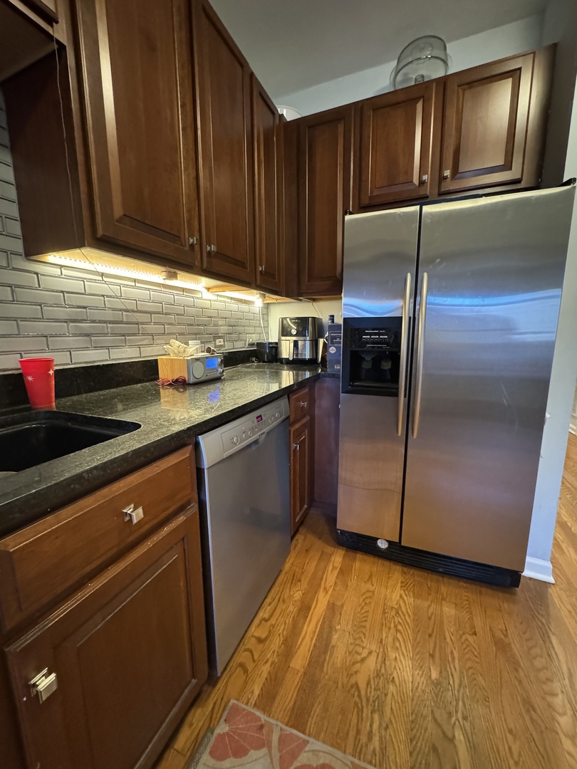 4736 N Magnolia Avenue Unit: 2