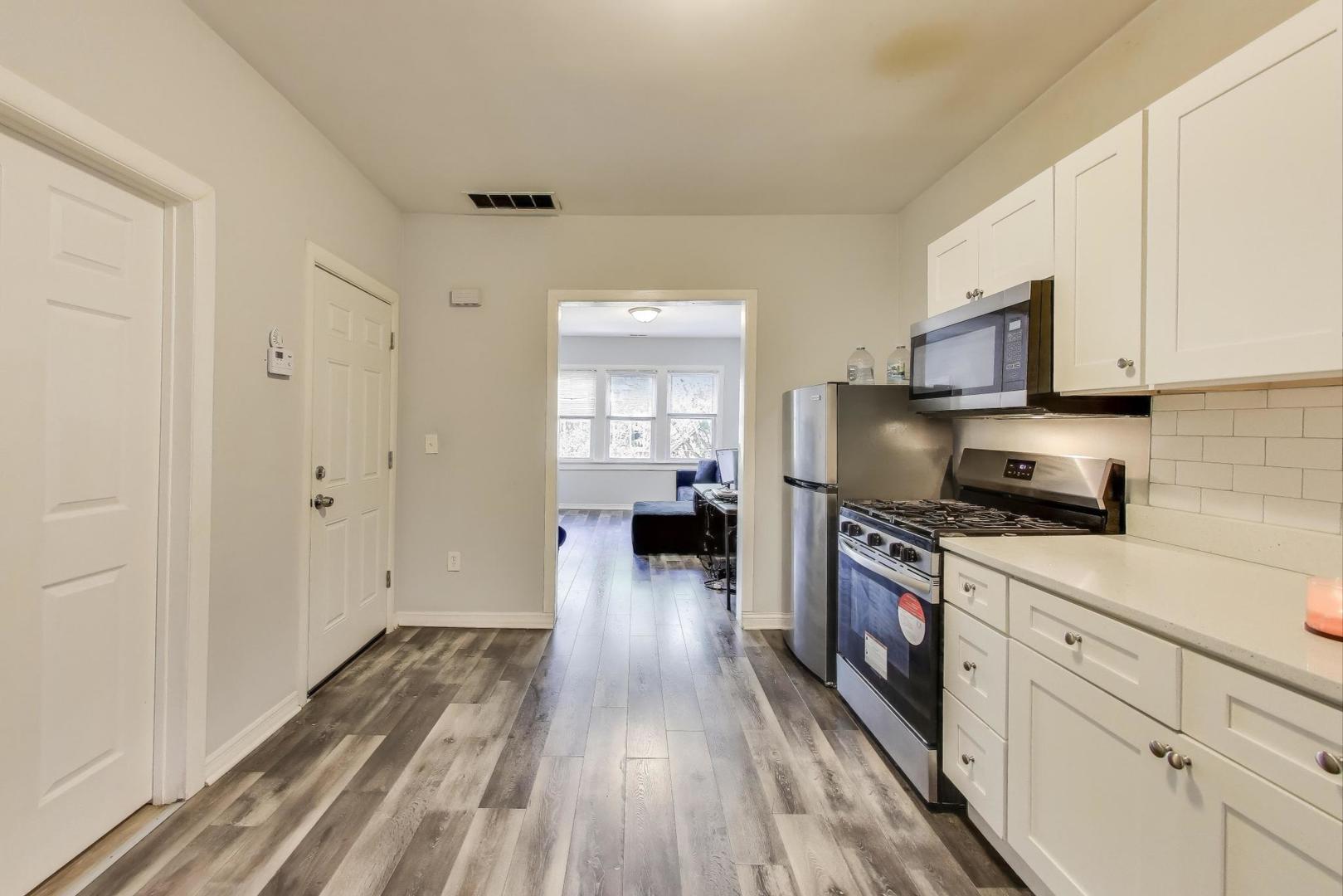 2633 W 23rd Place