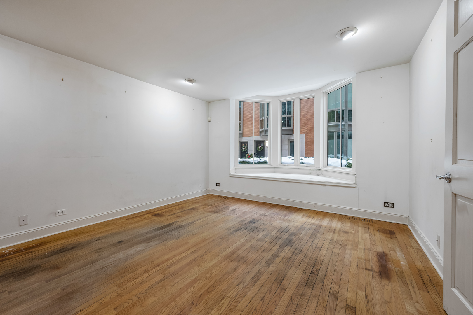 424 E North Water Street Unit: C