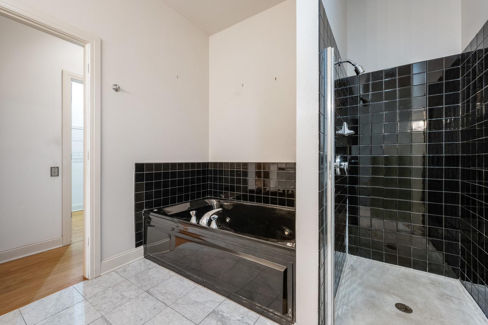 424 E North Water Street Unit: C