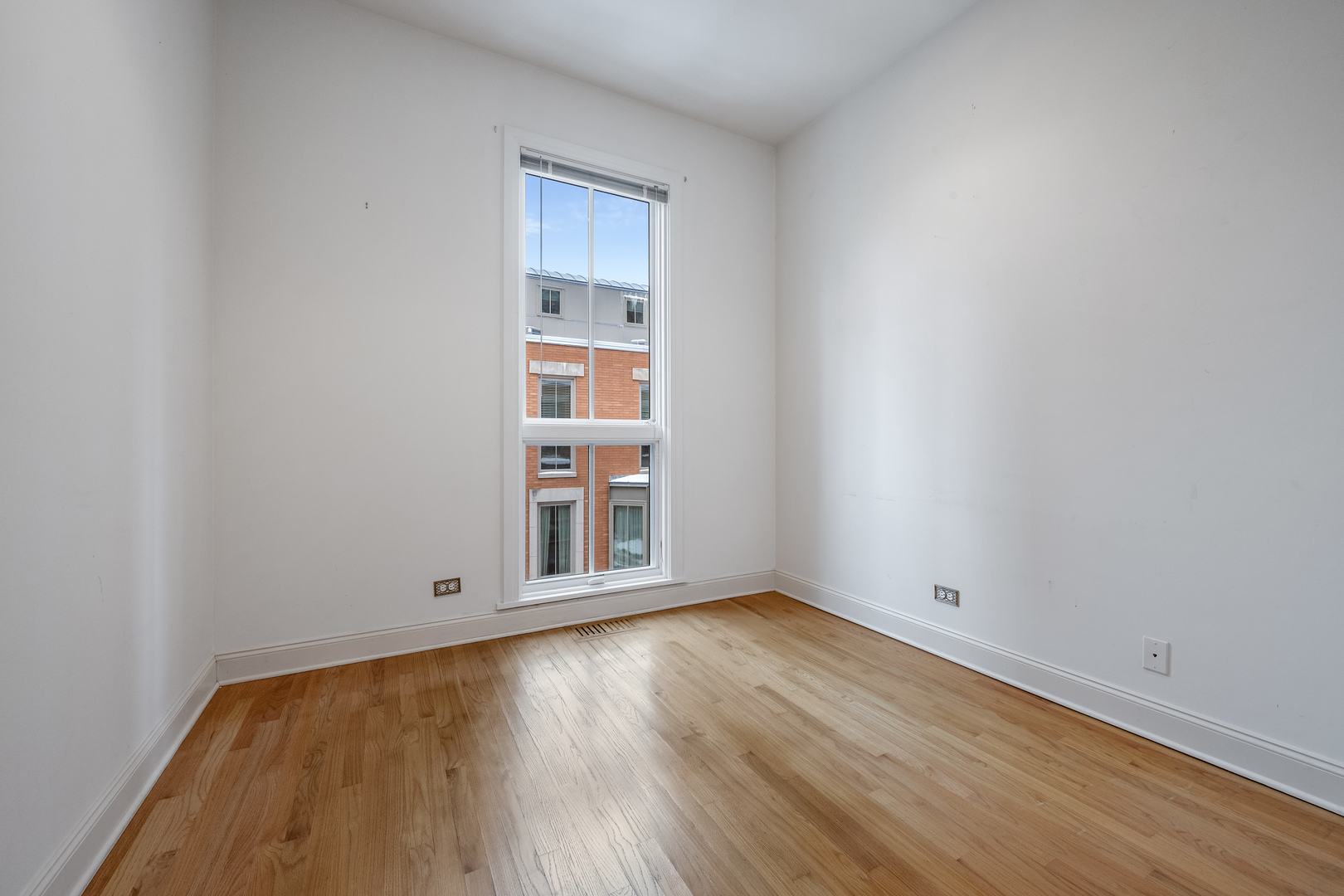 424 E North Water Street Unit: C