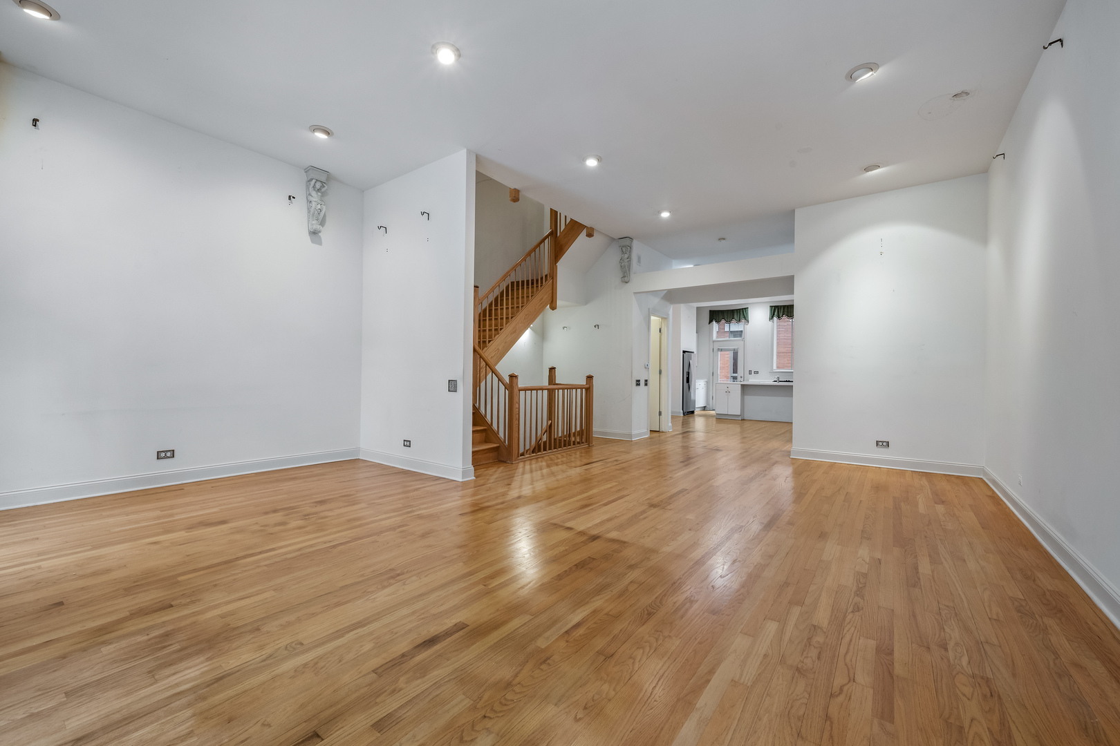 424 E North Water Street Unit: C