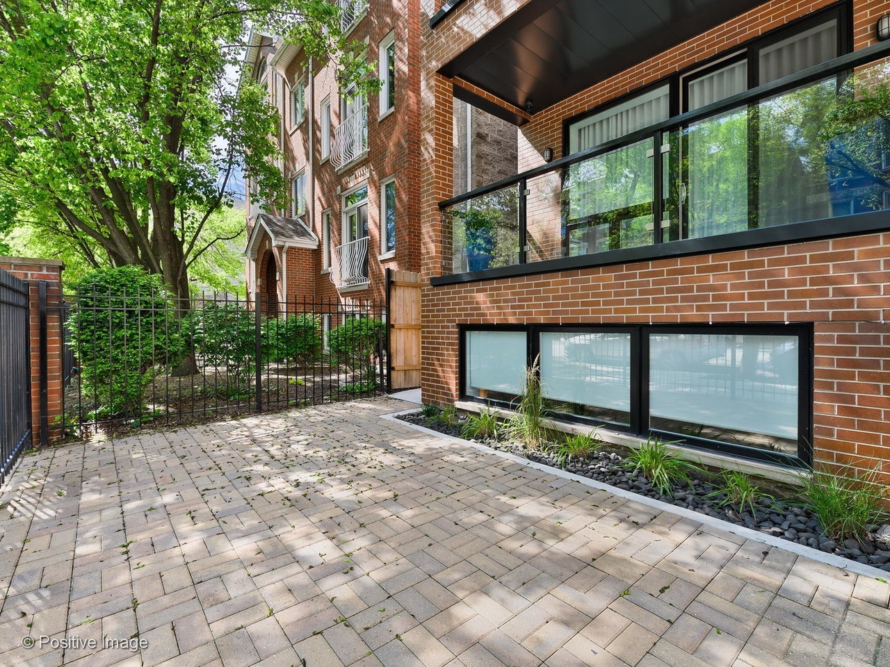 1448 W Erie Street Unit: 1