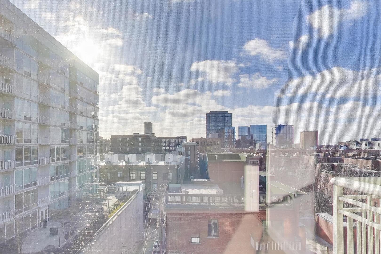 1001 W MADISON Street Unit: 704