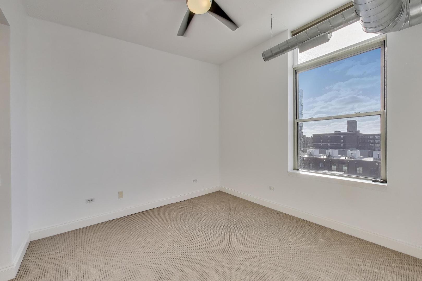 1001 W MADISON Street Unit: 704