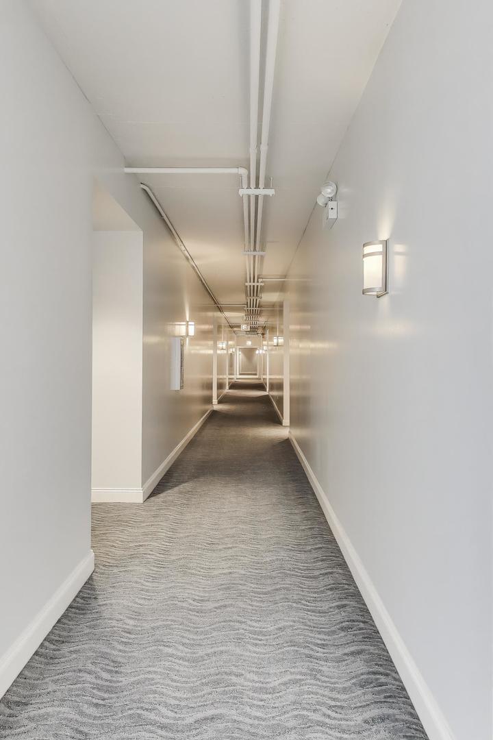 1001 W MADISON Street Unit: 704