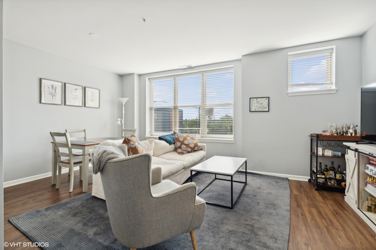 1327 N Halsted Street Unit: 3S