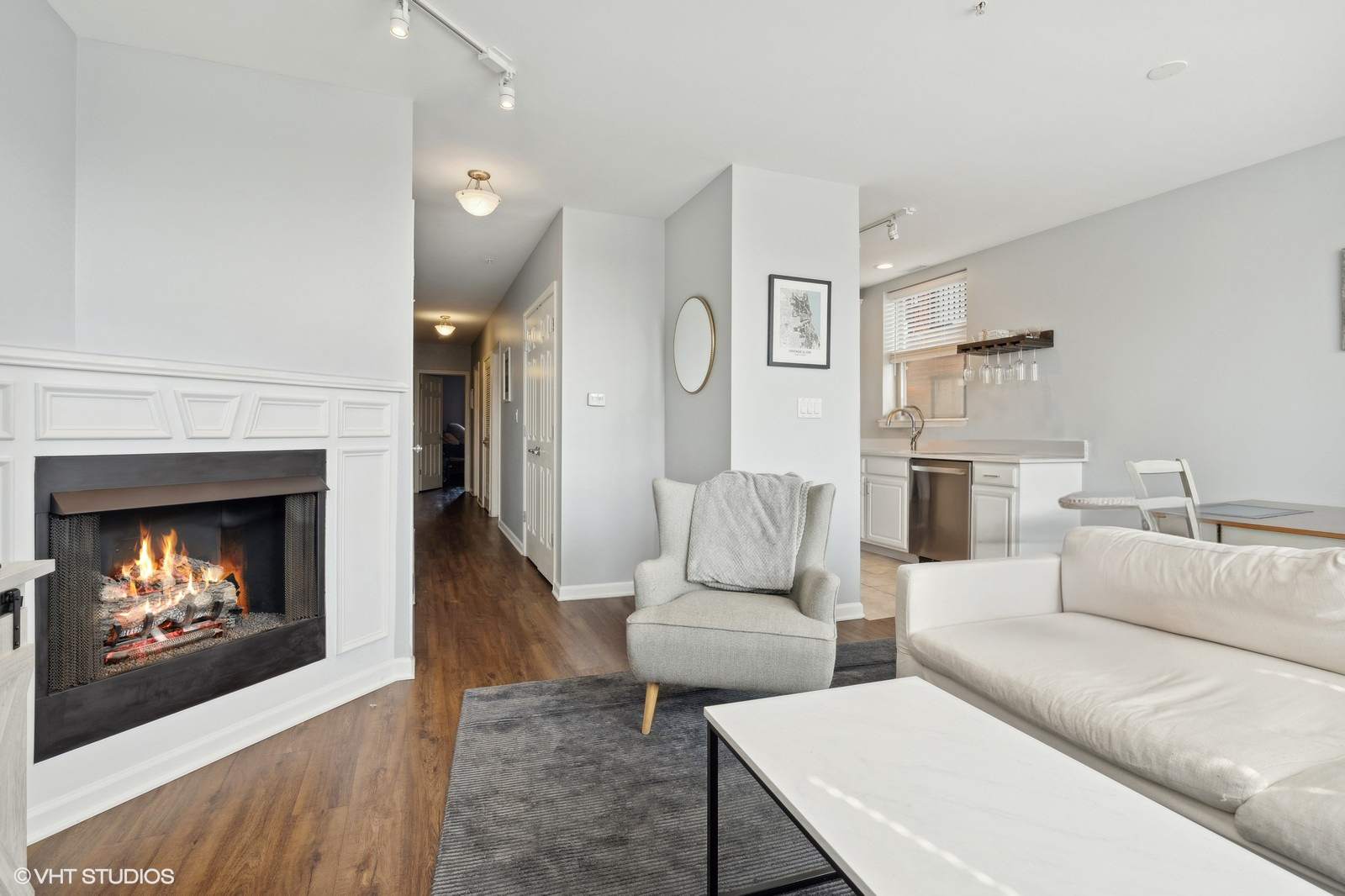 1327 N Halsted Street Unit: 3S