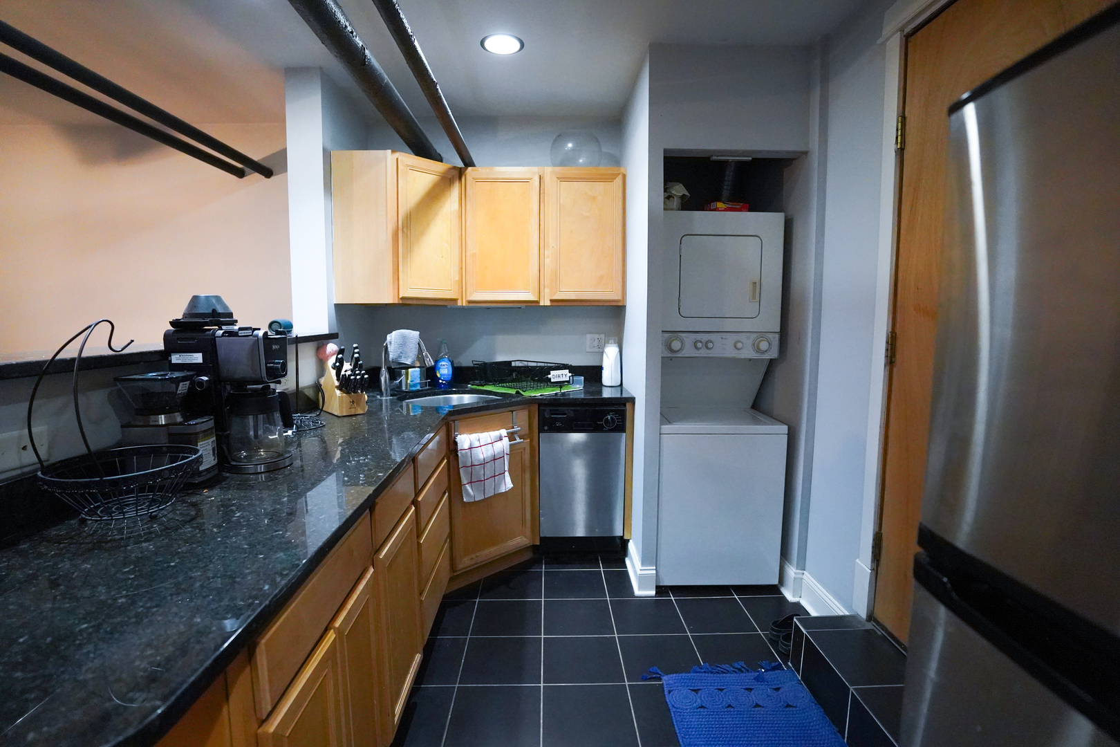 4402 N Malden Street Unit: G