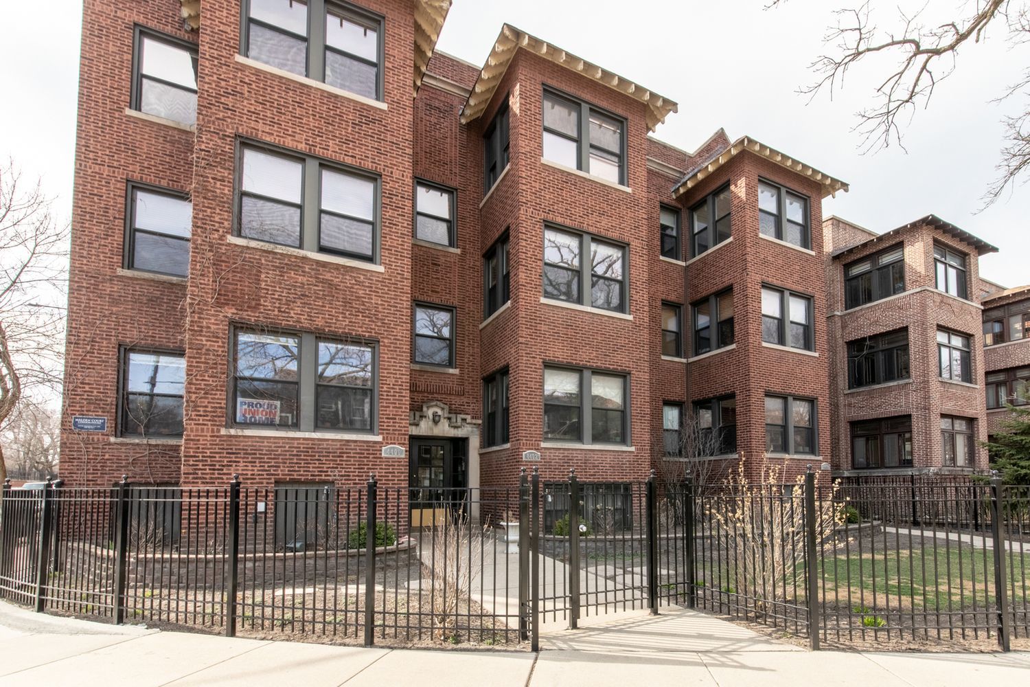 4402 N Malden Street Unit: G