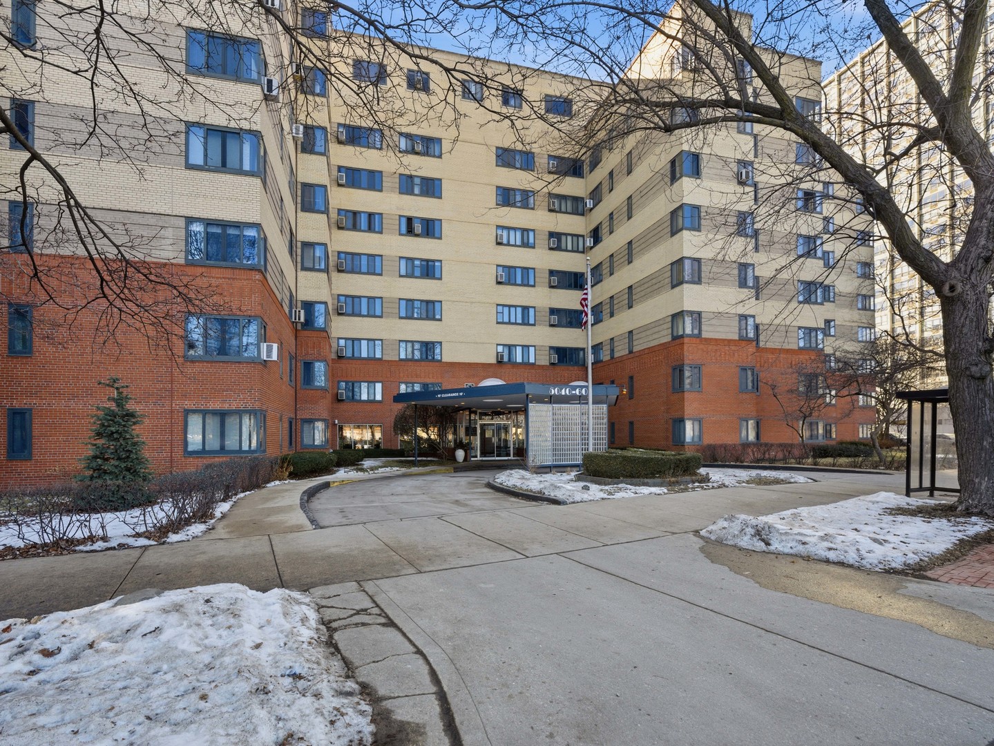 5056 N Marine Drive Unit: A6