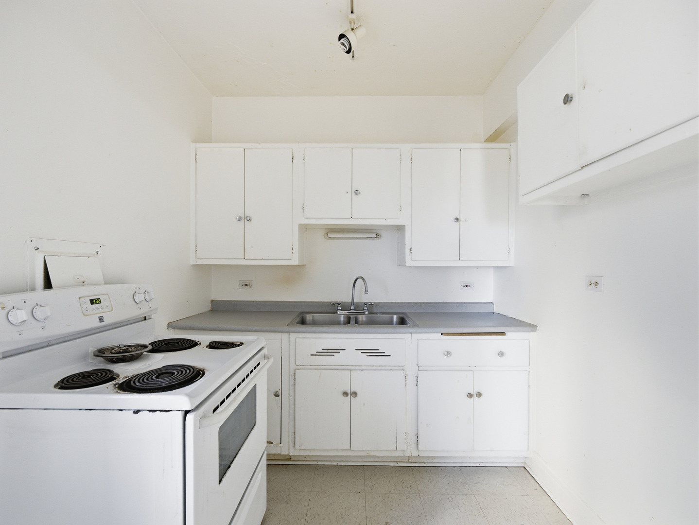 5056 N Marine Drive Unit: A6