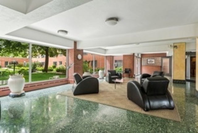 5056 N Marine Drive Unit: A6