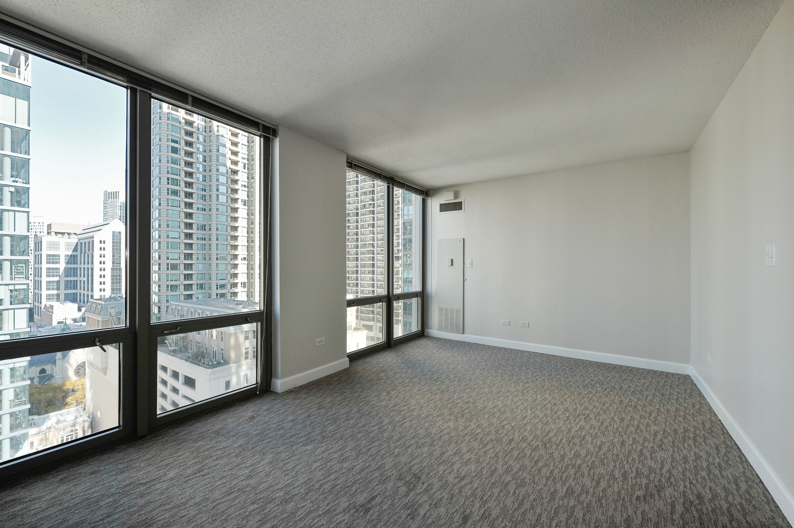 2 E Erie Street Unit: 1611