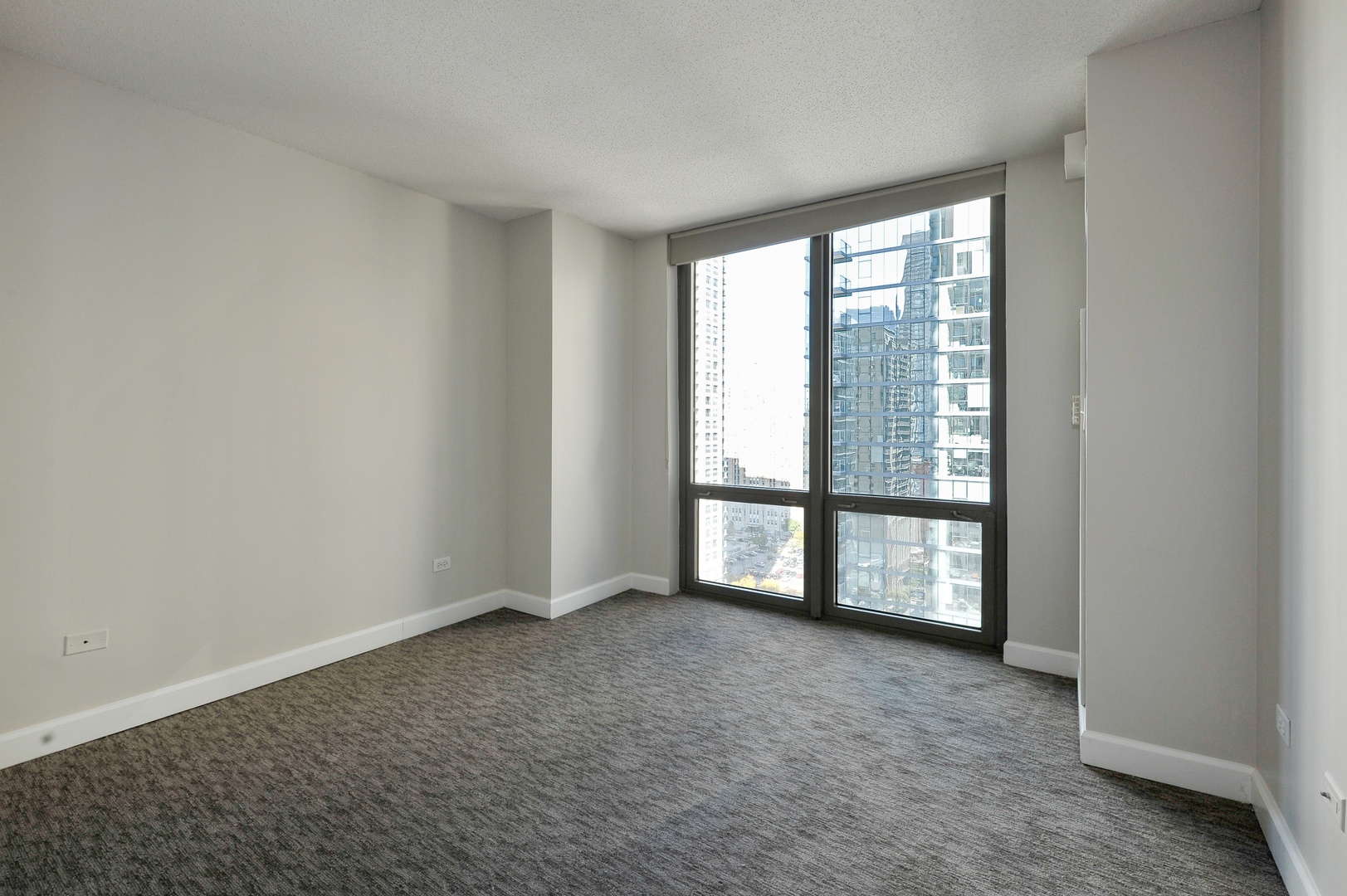 2 E Erie Street Unit: 1611