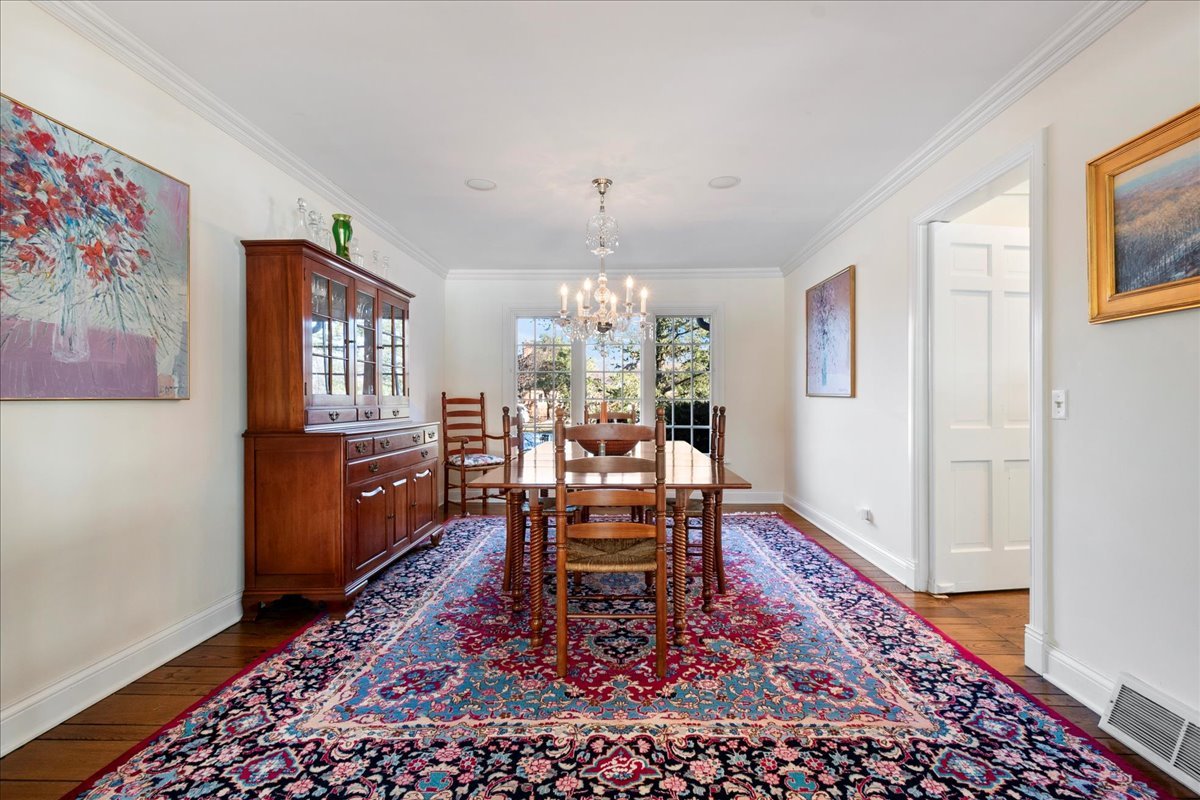 4 Steeple Chase Lane