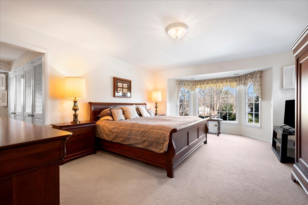 4 Steeple Chase Lane