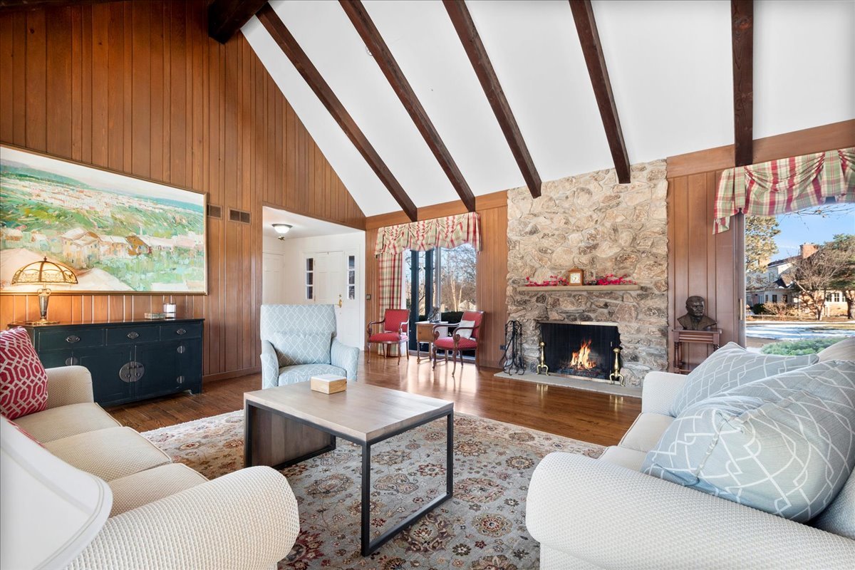 4 Steeple Chase Lane