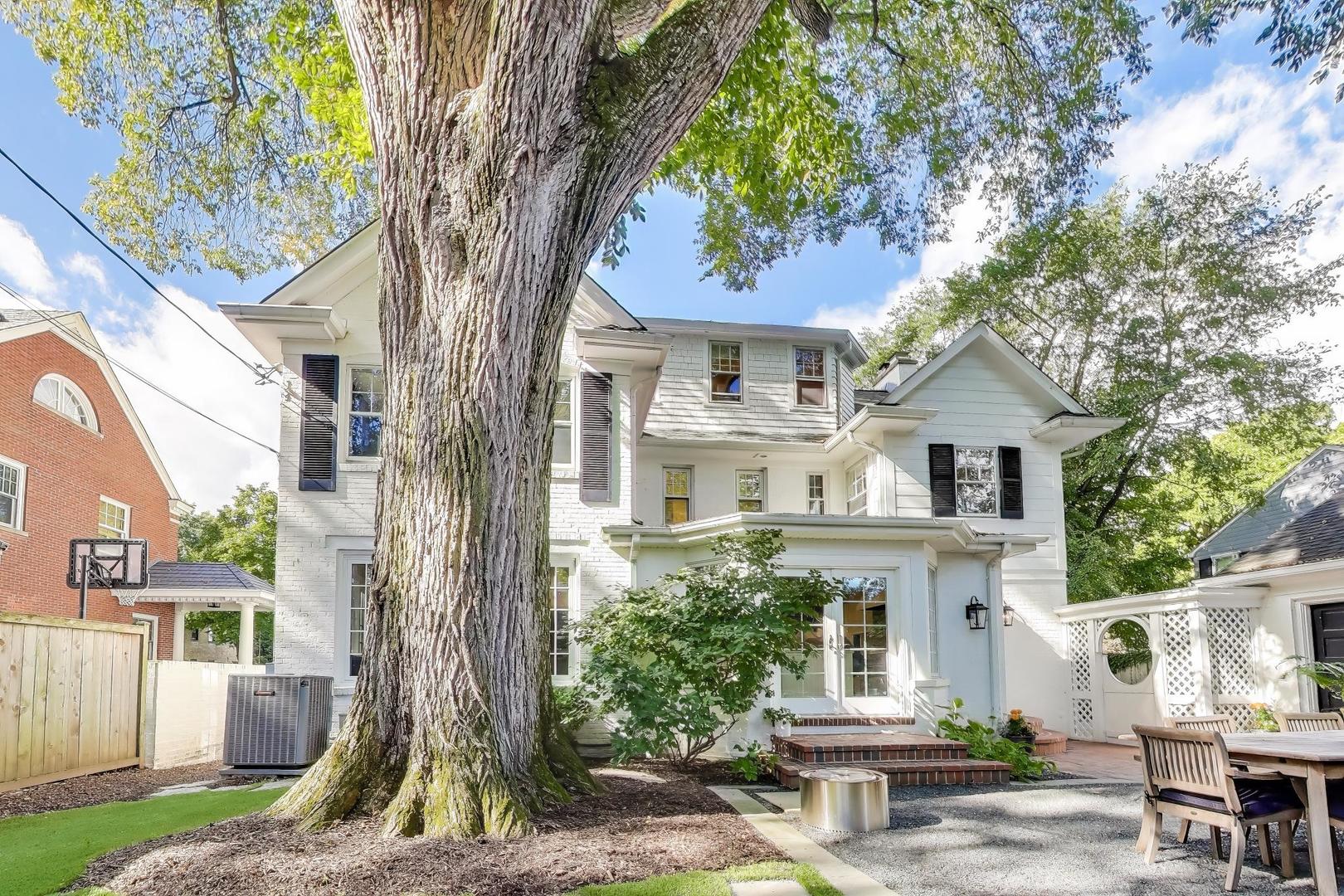 165 Fuller Lane