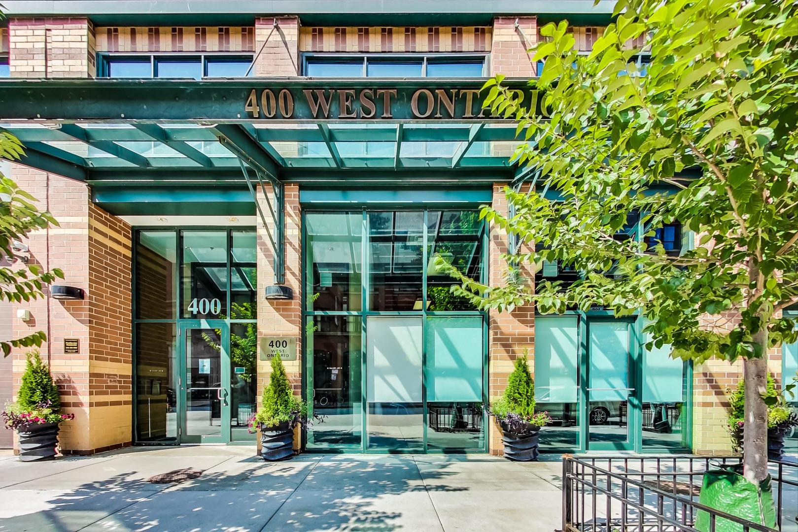 400 W Ontario Street Unit: 1005