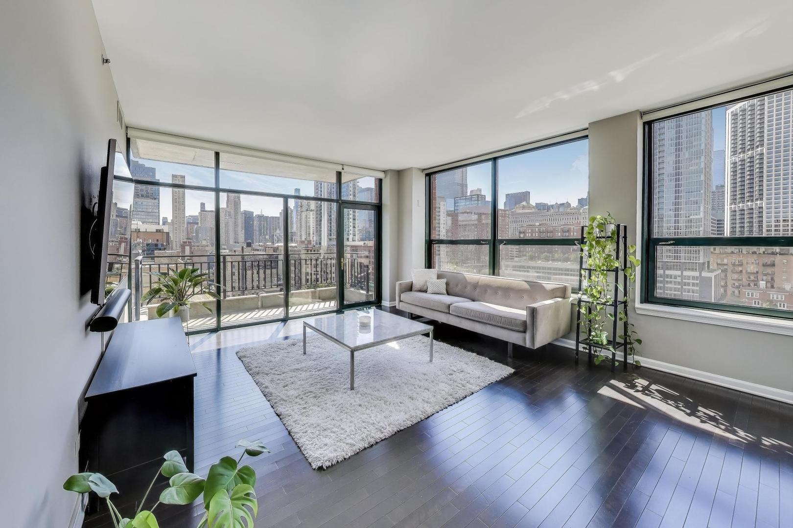 400 W Ontario Street Unit: 1005