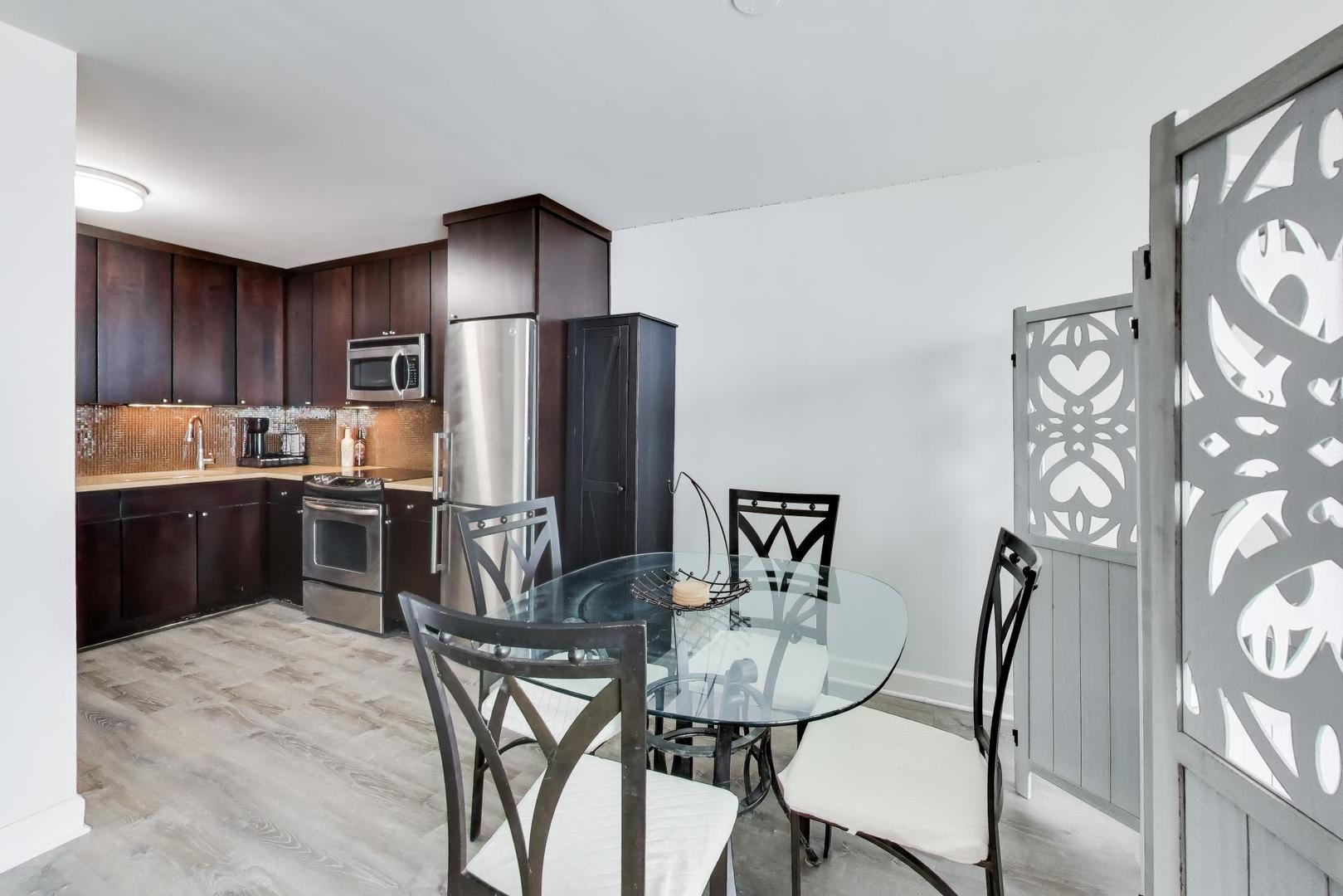 4250 N Marine Drive Unit: 2324