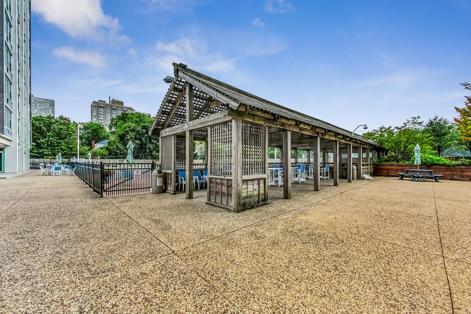 4250 N Marine Drive Unit: 2324