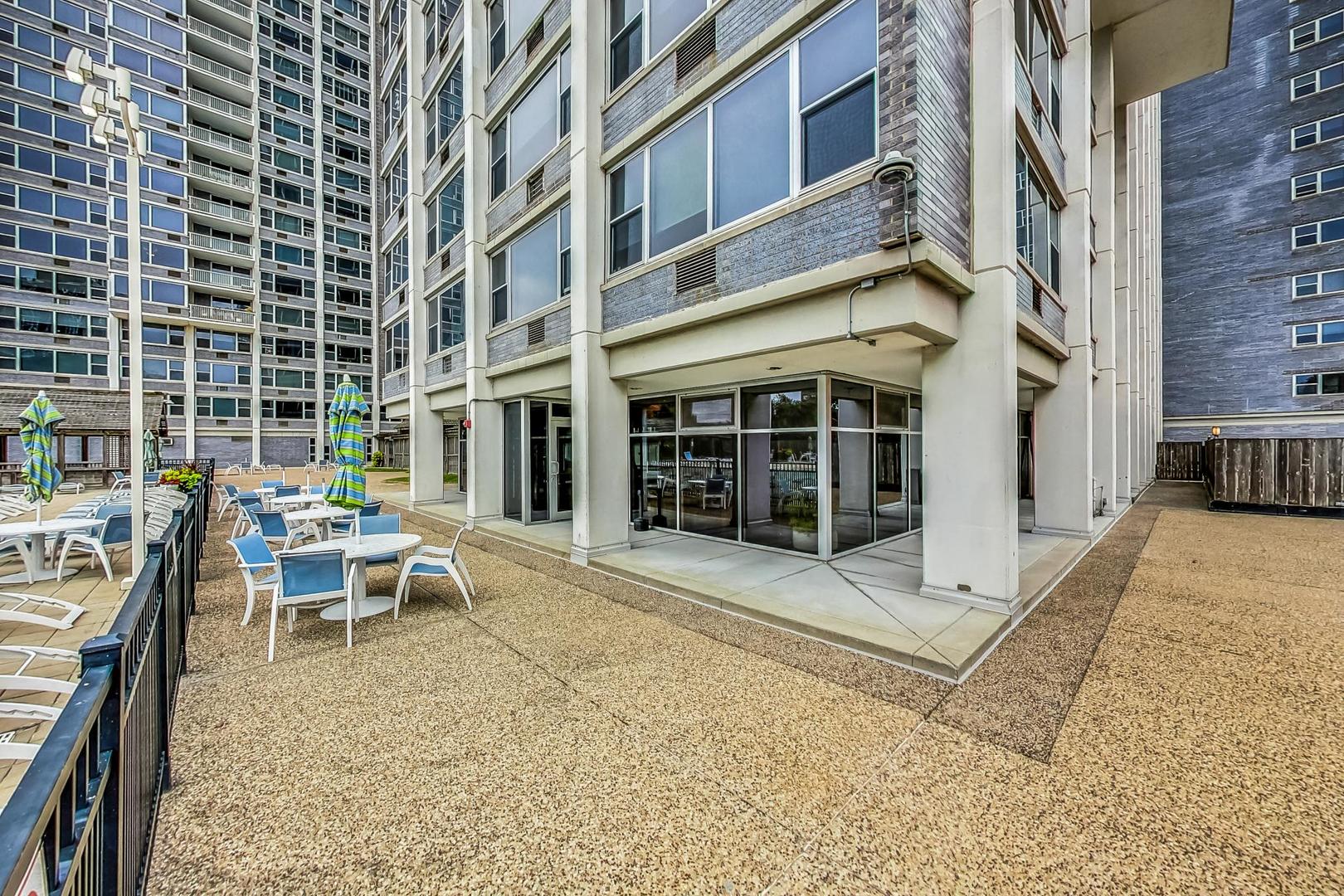 4250 N Marine Drive Unit: 2324