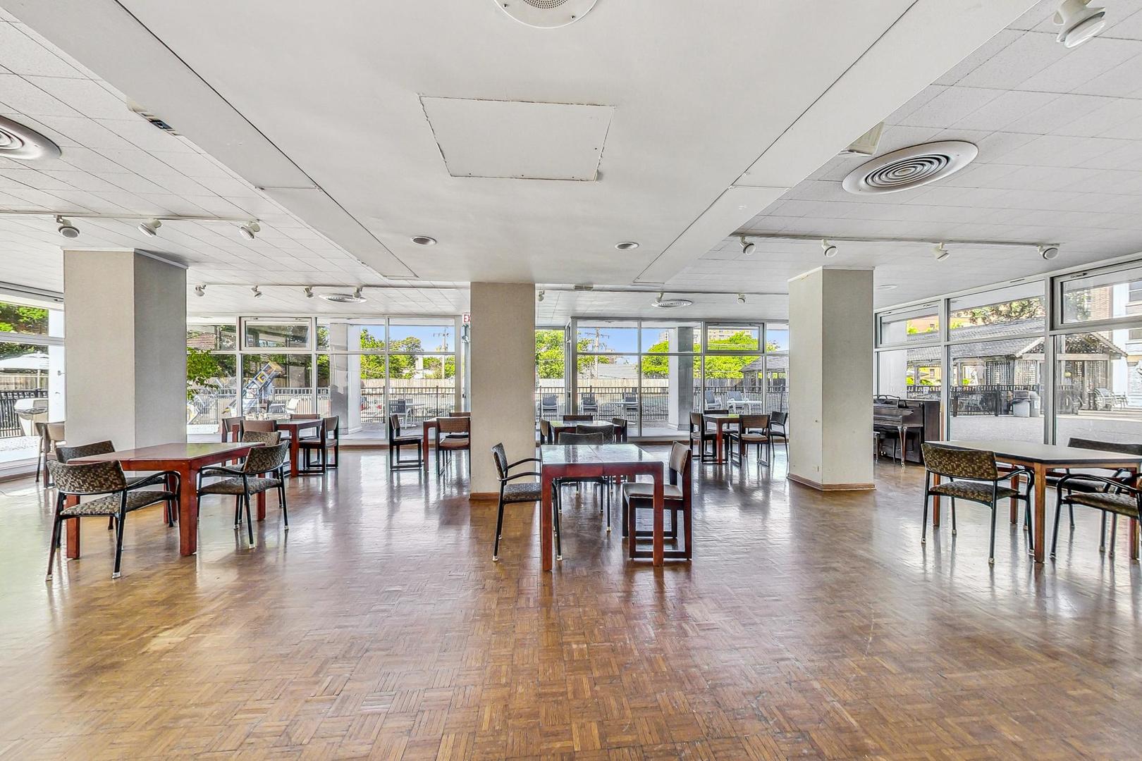 4250 N Marine Drive Unit: 2324