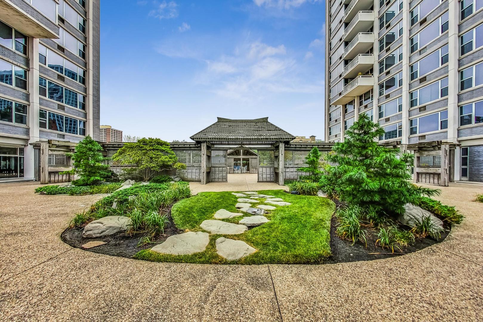 4250 N Marine Drive Unit: 2324