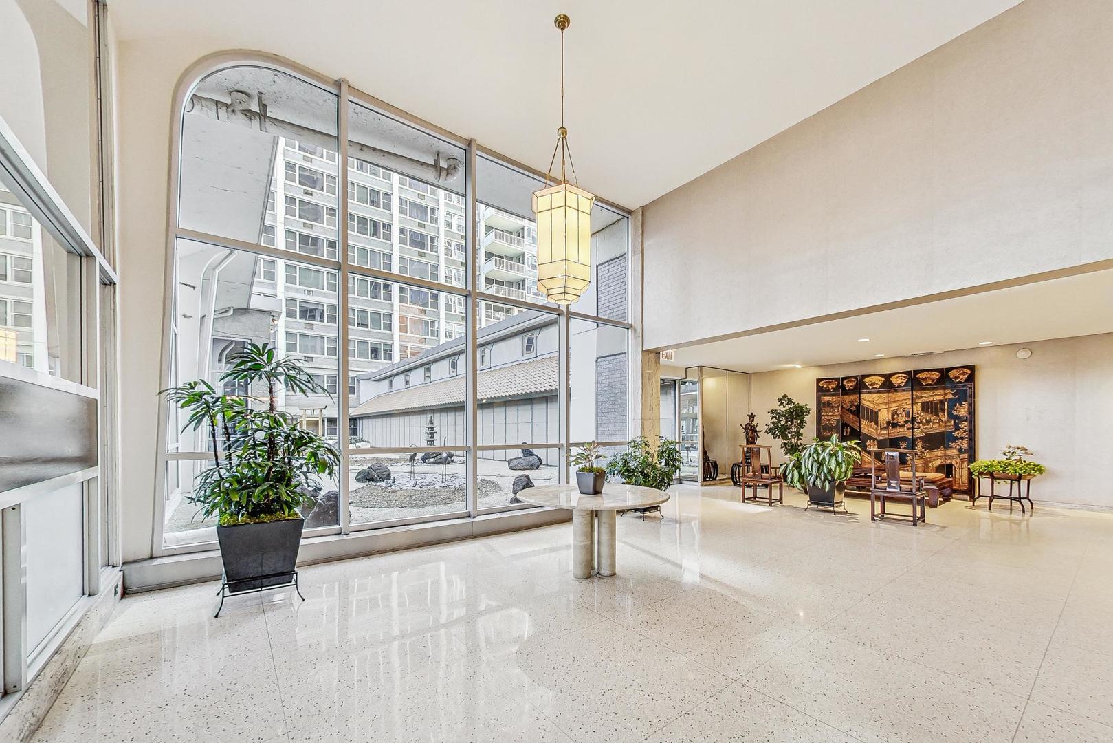4250 N Marine Drive Unit: 2324