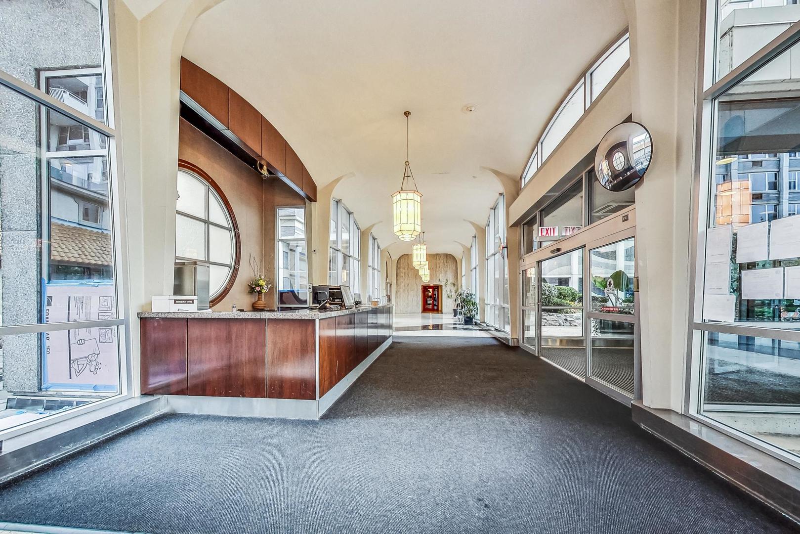 4250 N Marine Drive Unit: 2324