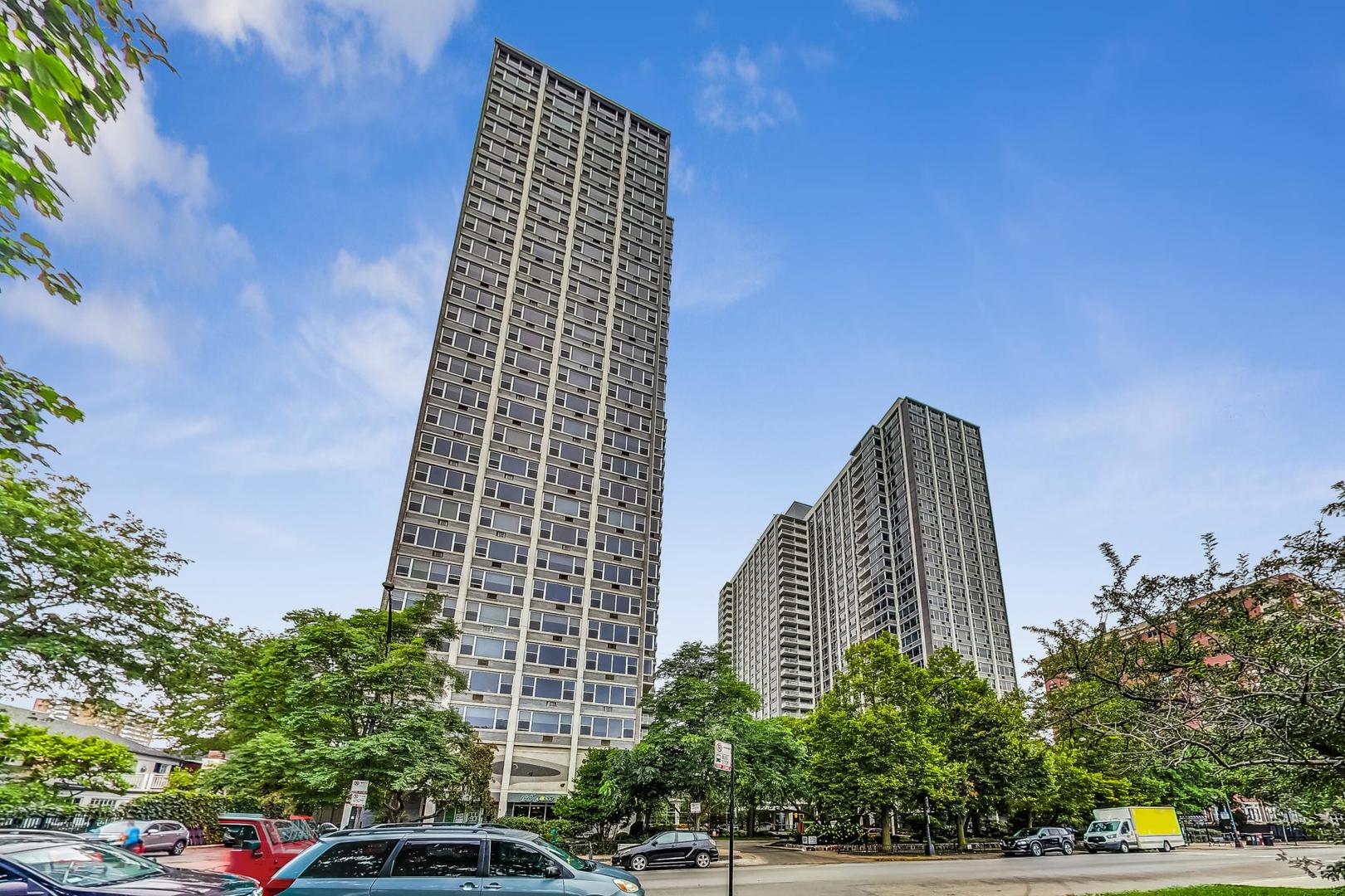 4250 N Marine Drive Unit: 2324