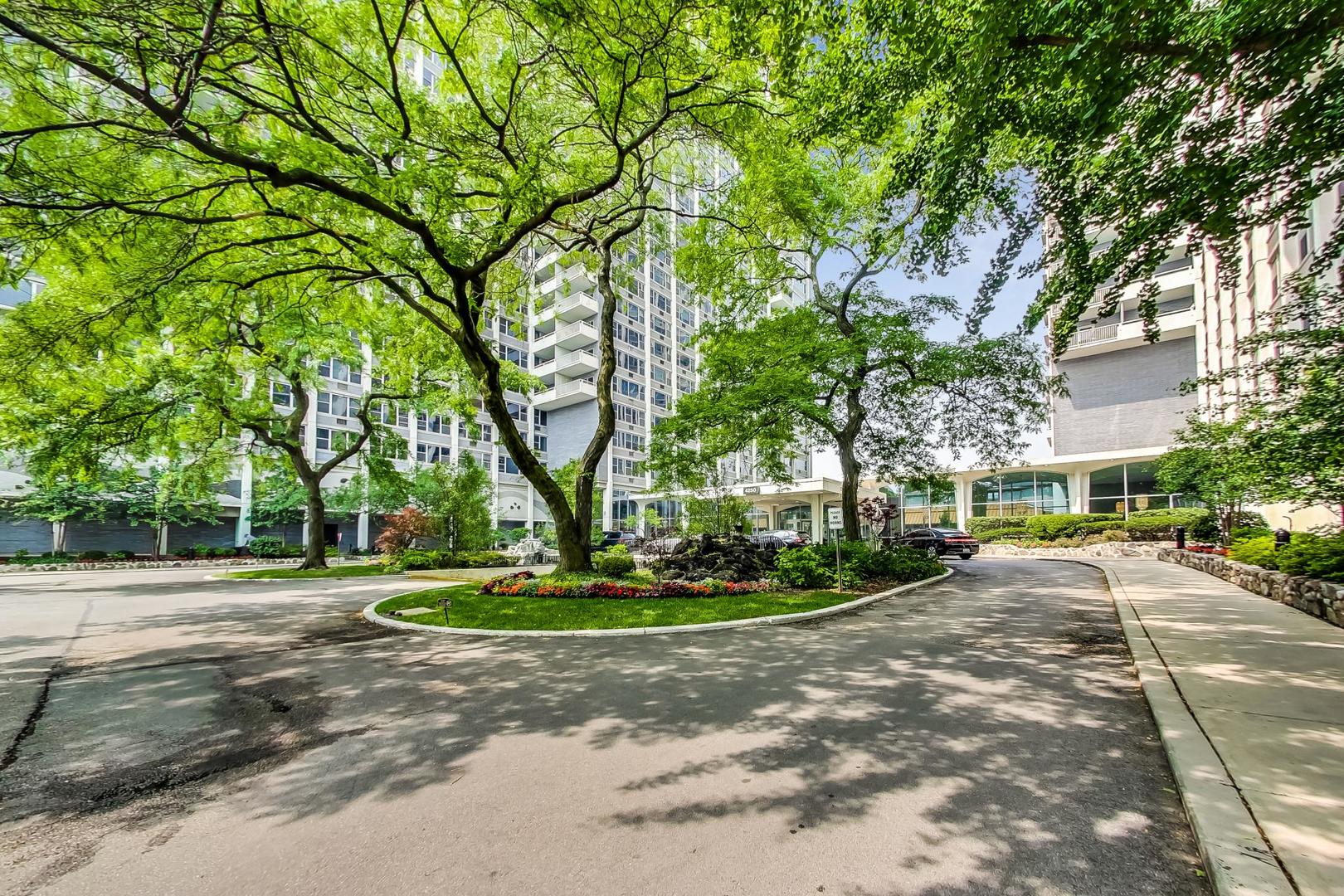 4250 N Marine Drive Unit: 2324