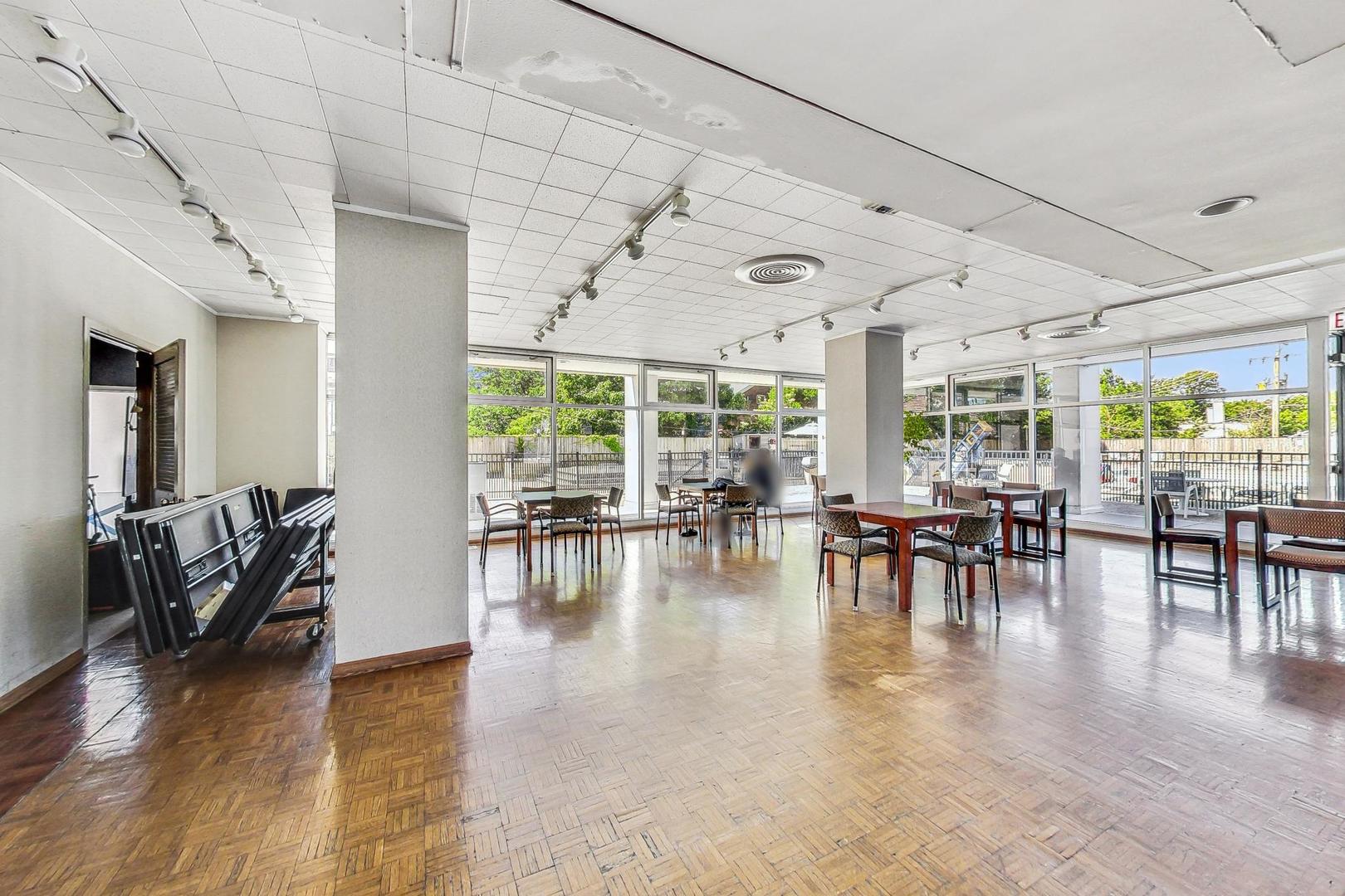 4250 N Marine Drive Unit: 2324