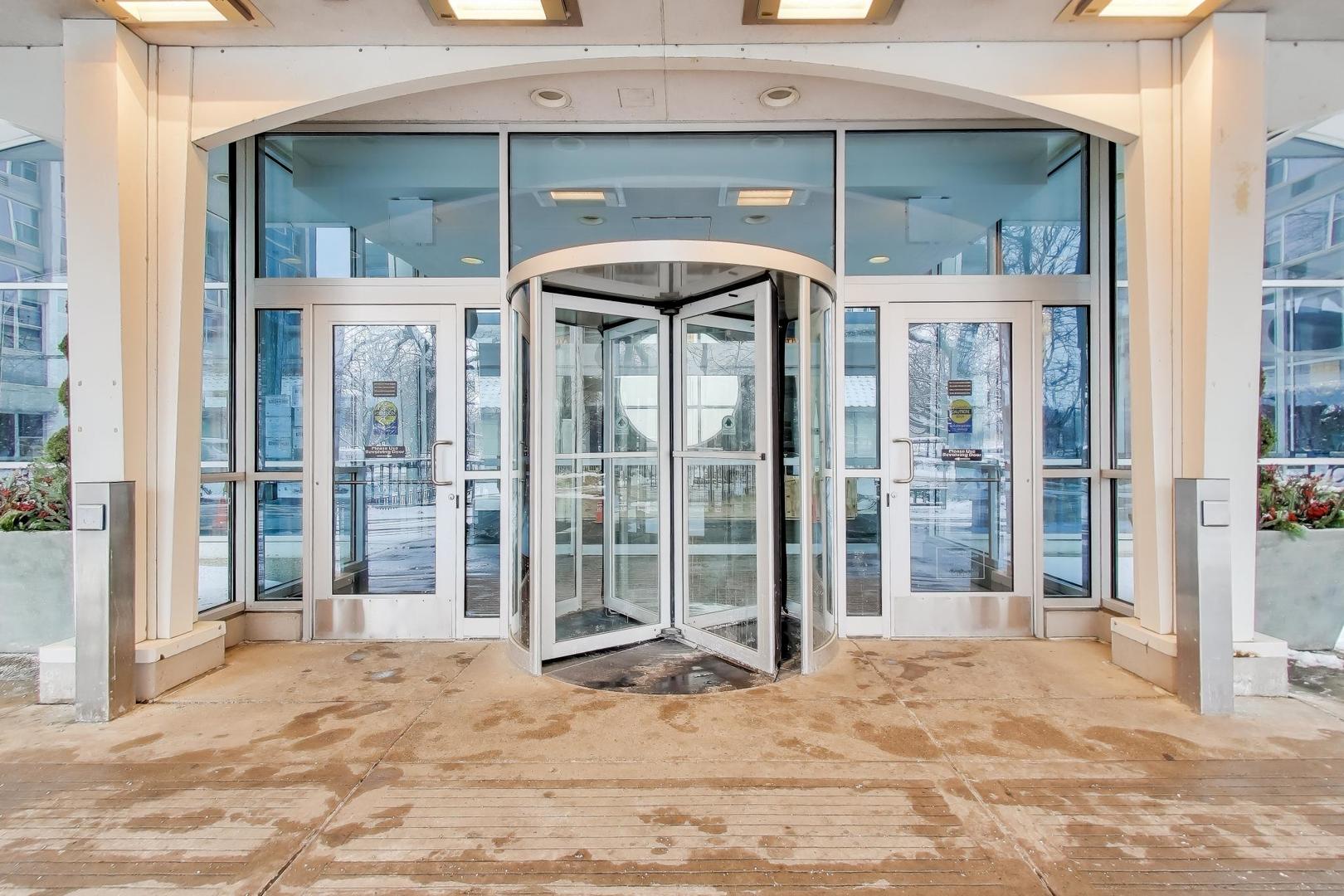 4250 N Marine Drive Unit: 2324