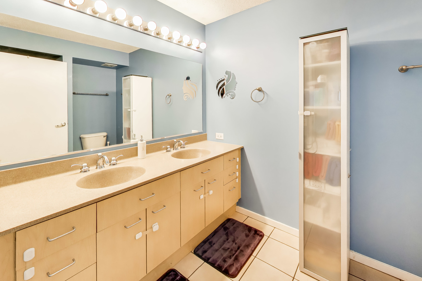 1580 SHERMAN Avenue Unit: 706