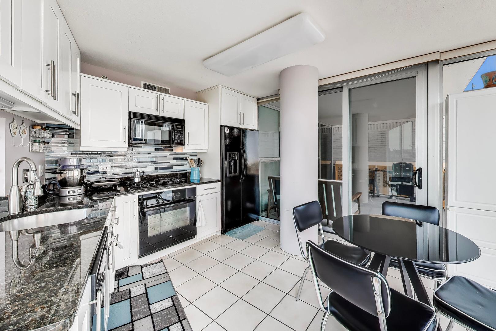 1580 SHERMAN Avenue Unit: 706