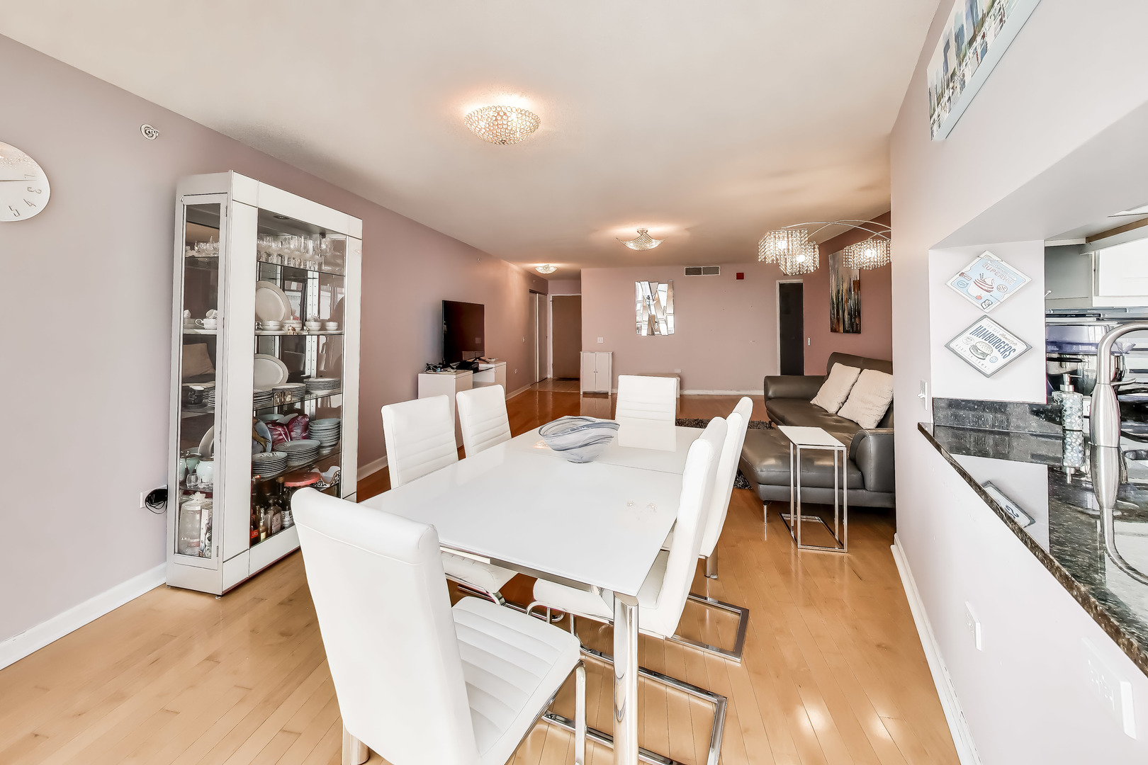 1580 SHERMAN Avenue Unit: 706