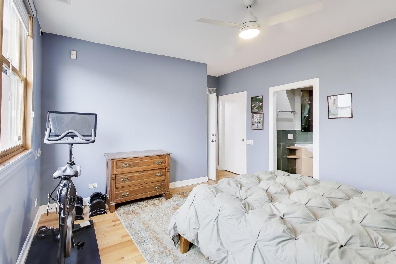 1548 N Hoyne Avenue Unit: 3